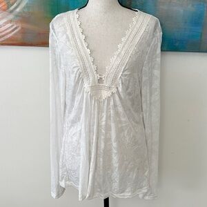 NWT White House Black Market Sheer White Long Sleeve T Crotchet Trim V Neck L